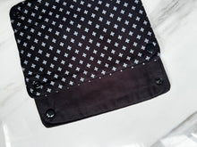 Load image into Gallery viewer, Swiss Cross/Black
