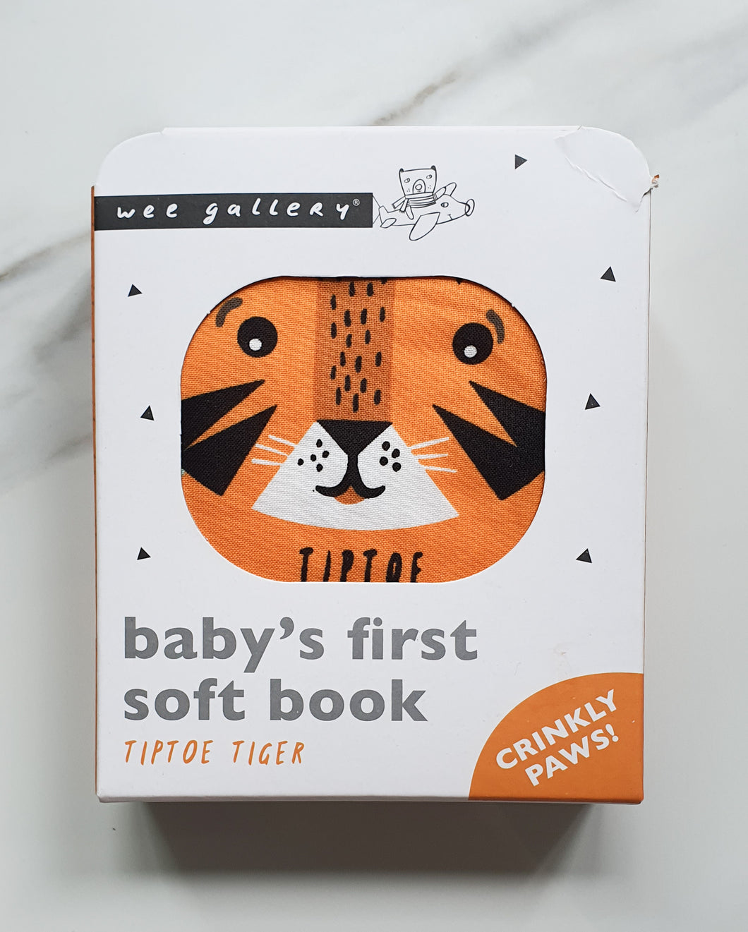 WEE GALLERY: TIP TOE TIGER (A CLOTH BOOK)